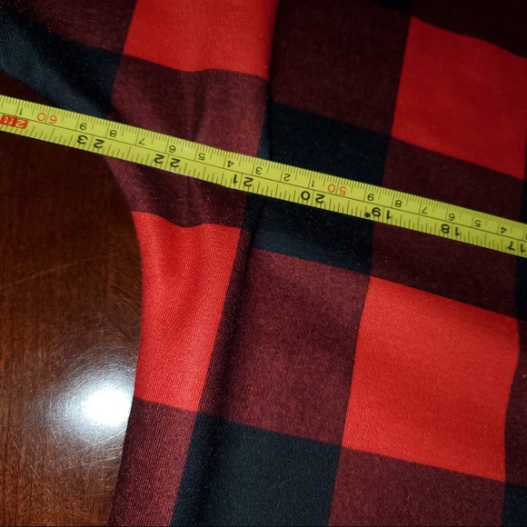 EUC- Plaid, off the shoulder, long sleeve shirt. - Picture 6 of 7